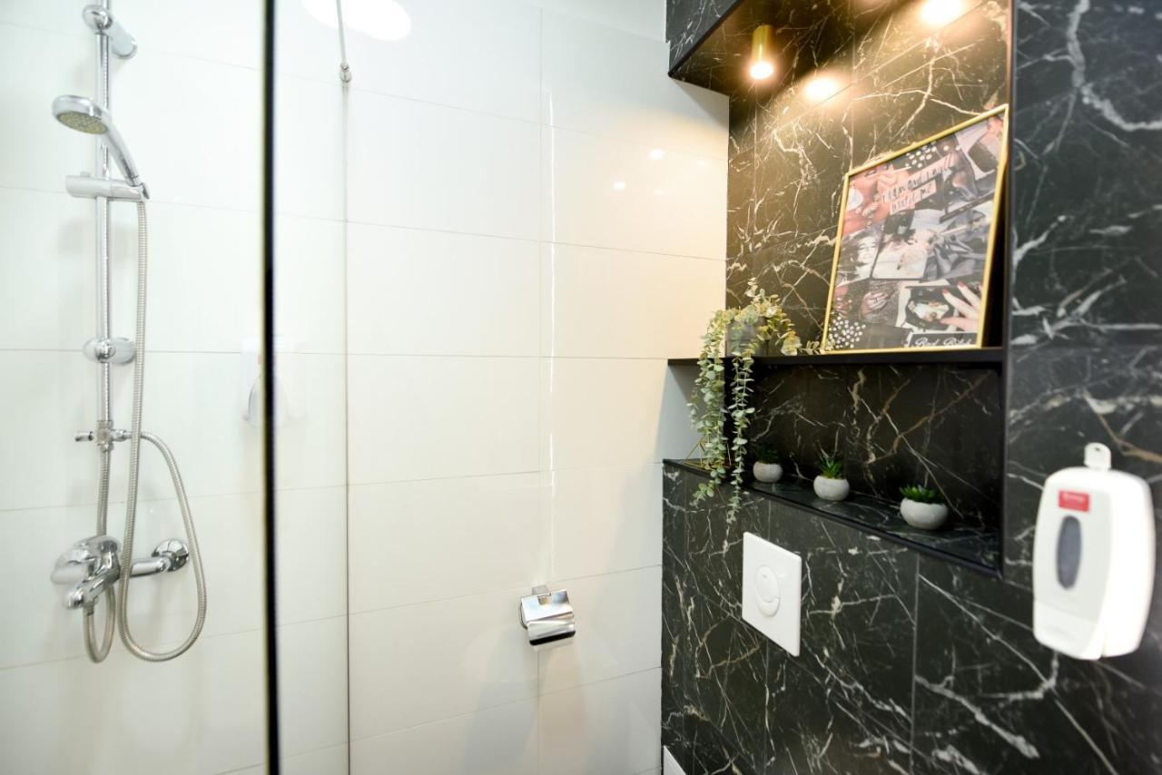 Calea Victoriei Modern Studio - Escape In The City Center Bucarest Exterior foto