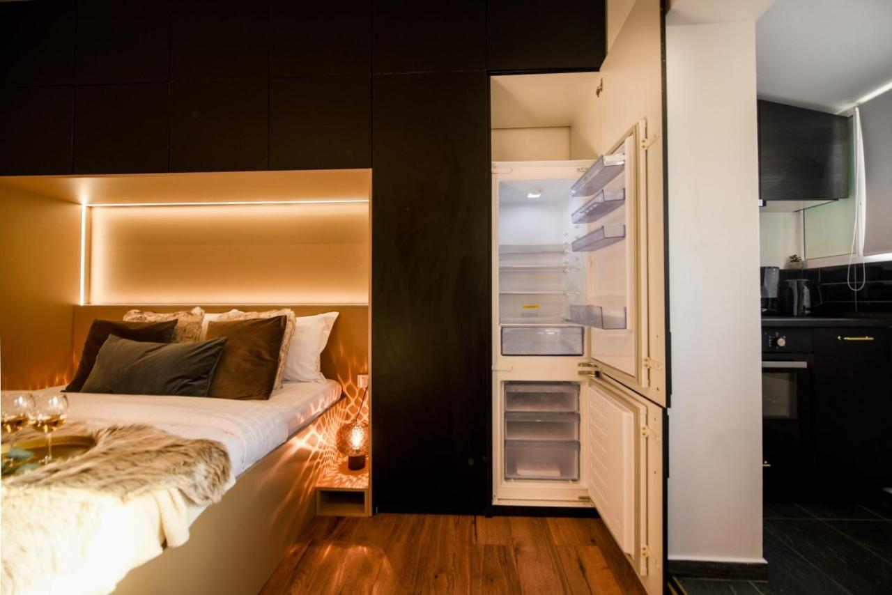 Calea Victoriei Modern Studio - Escape In The City Center Bucarest Exterior foto